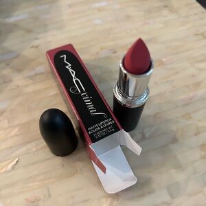 MAC Cosmetics Red Lipstick Classic Matte